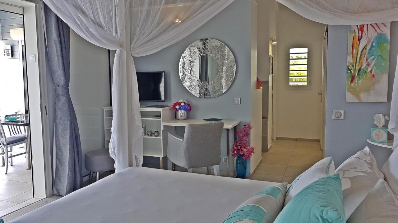 Blue Haven Guadeloupe Blue Moon